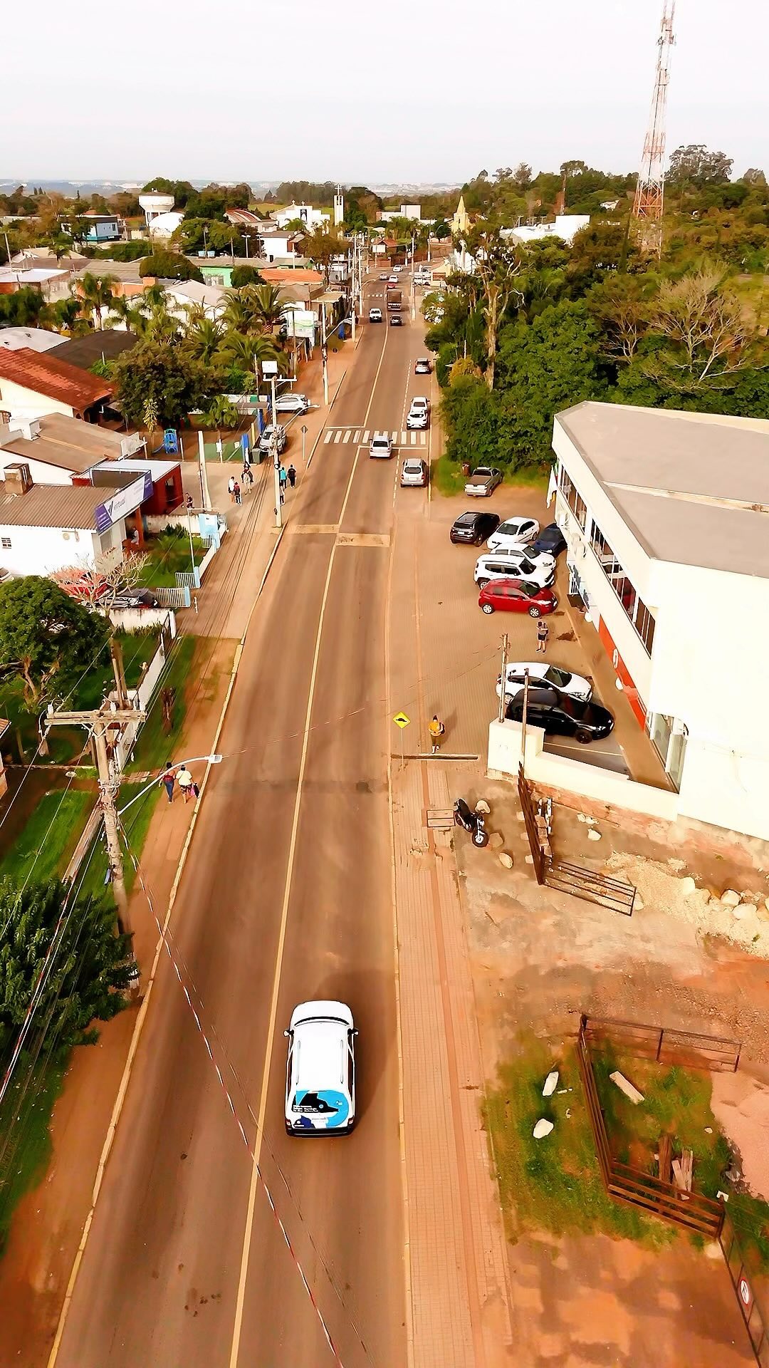 Vista aérea da Rua Dr. Lourenço Záccaro, em Nova Santa Rita, onde fica a Vet.R